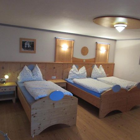 Bed and Breakfast Arkadenhof Fam. Schneider Eichenbrunn Esterno foto